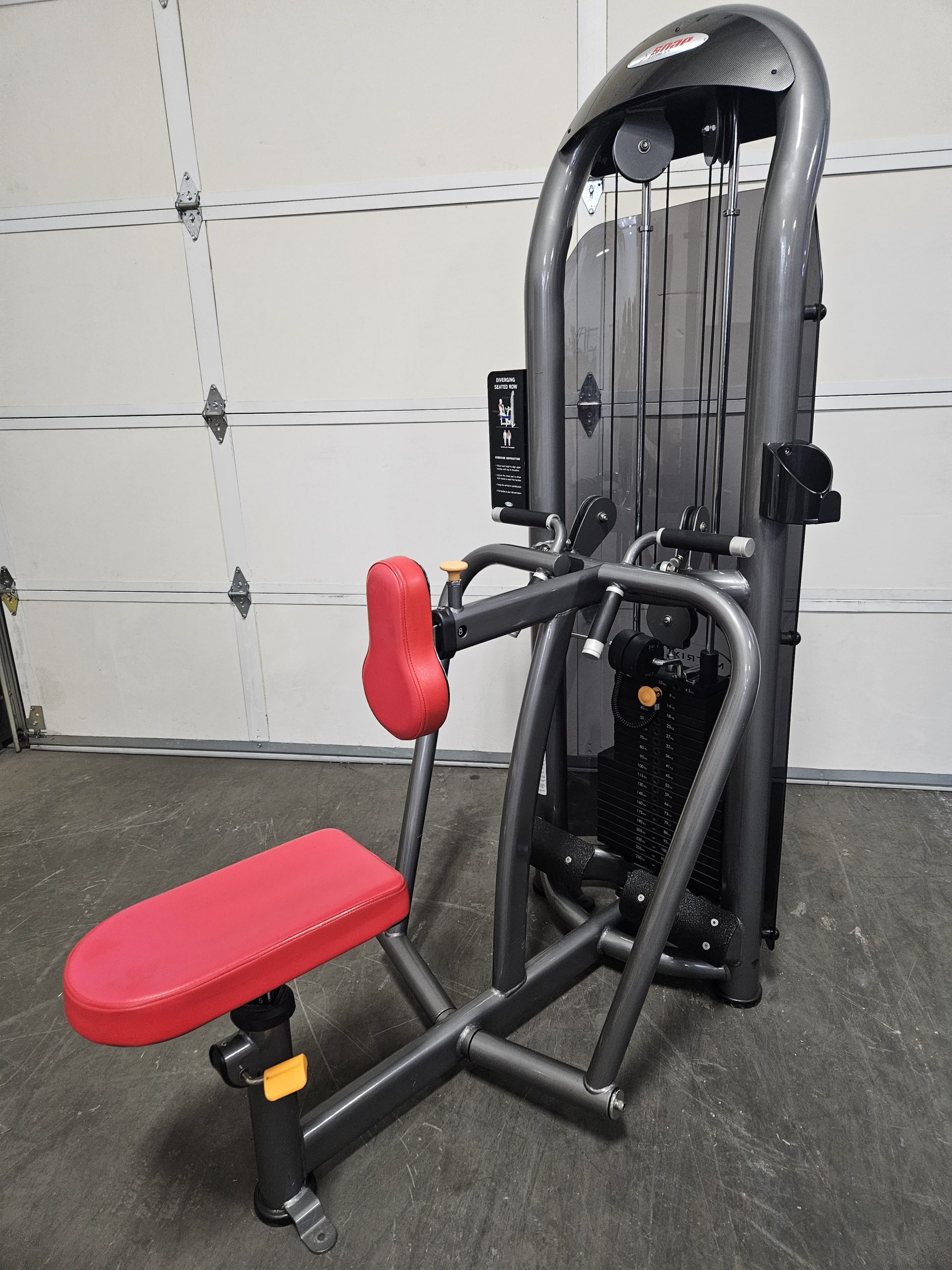Pre-Owned Matrix Diverging Seated Row